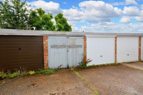 3 bedroom semi-detached house for sale, Canterbury Road, Ashford TN24