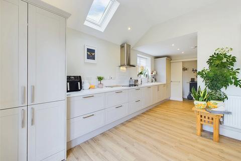 32 Armond Road, Witham, CM8 2HA