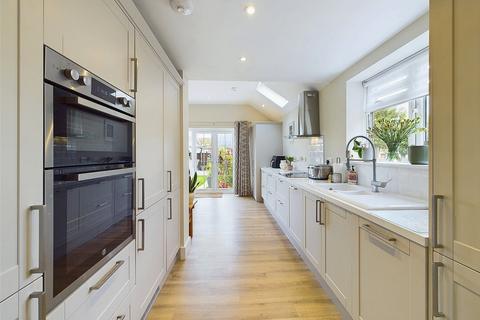 32 Armond Road, Witham, CM8 2HA