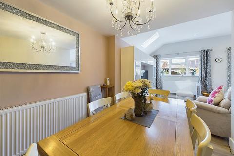32 Armond Road, Witham, CM8 2HA