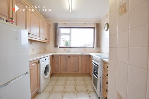 2 bedroom semi-detached bungalow for sale, Woodlands Close, Clacton-on-Sea