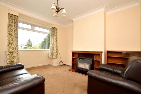 3 bedroom semi-detached house for sale, Deneway, Stanningley/Farsley Border, Pudsey, West Yorkshire