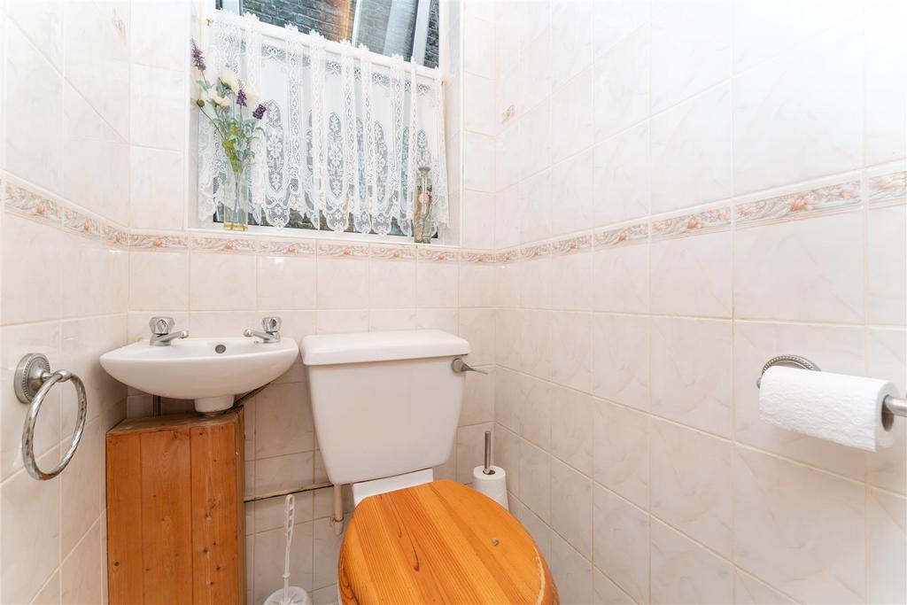 44 St Dunstans WC.jpg