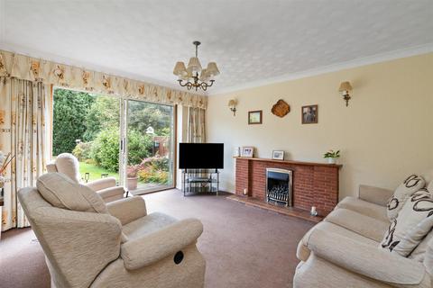 3 bedroom detached house for sale, Cambridge Avenue, Solihull