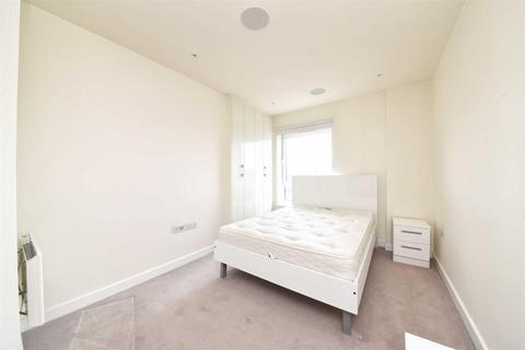 2 bedroom flat to rent, Aerodrome Road, Colindale