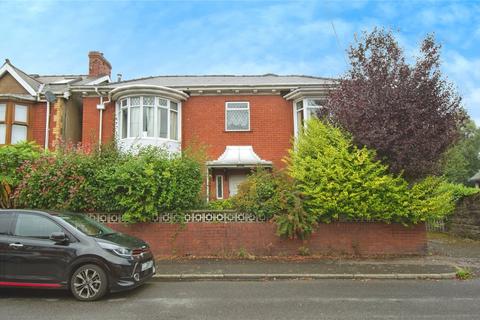 4 bedroom detached house for sale, Heol Persondy, Aberkenfig, Bridgend, CF32