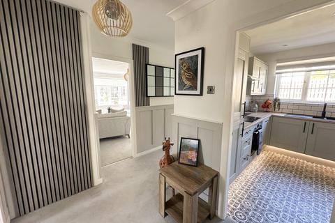 22 Aire Valley Drive, Bradley, Keighley, BD20 9EY