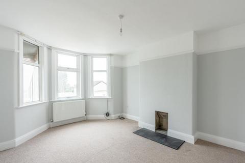 4 bedroom terraced house to rent, Filton Avenue, Bristol BS7