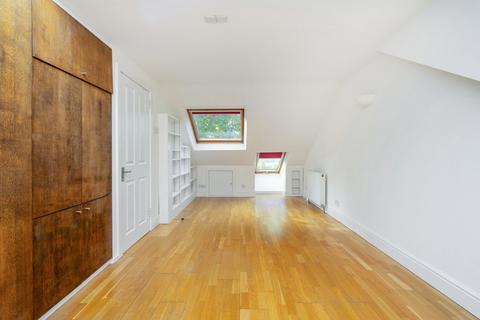 39 Manor Road, London, W13 0JA