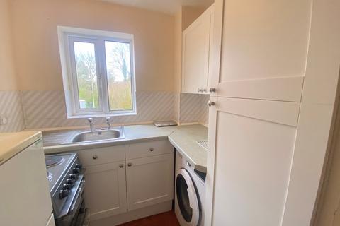 1 bedroom cluster house to rent, Rembrandt Close, Basingstoke RG21