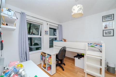 7 Billets Hart Close, London, W7 2PY