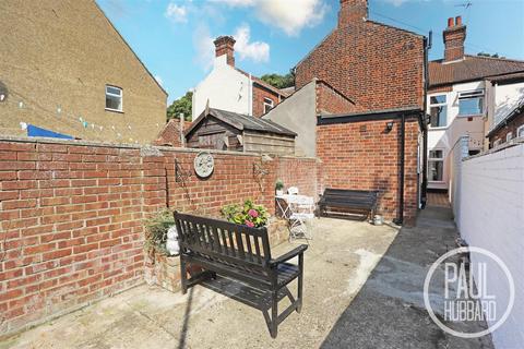 3 bedroom terraced house for sale, Parkholme Terrace, Lowestoft, NR32