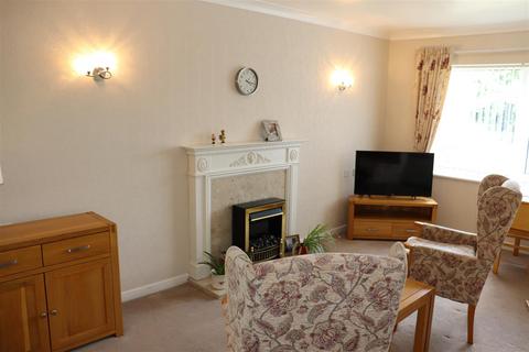 1 bedroom retirement property for sale, Homebell House, Northgate, Aldridge