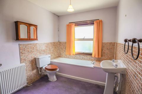 8 Bentley Grove, Calne, SN11 8EH