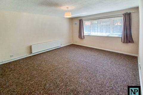 2 bedroom flat to rent, Crossfell, Wilnecote, B77