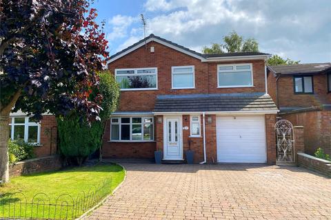 4 bedroom detached house for sale, Shaftesbury Drive, Heywood, Greater Manchester, OL10