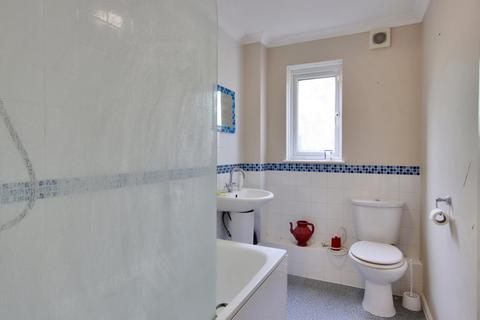 32 Mitchell Road, Orpington, BR6 9TP
