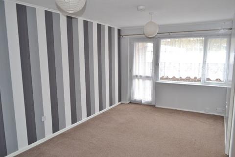 2 bedroom flat to rent, Trench , TELFORD TF2