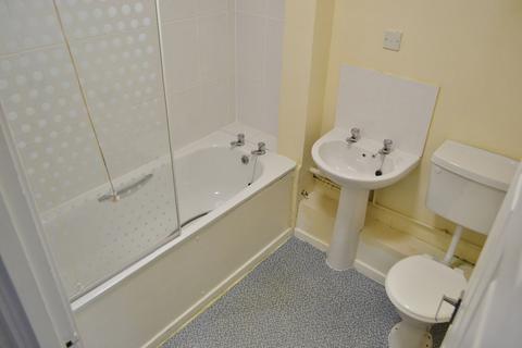 2 bedroom flat to rent, Trench , TELFORD TF2