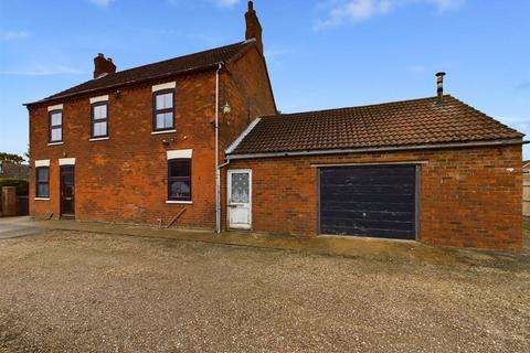 4 bedroom detached house for sale, Jubilee Road, North Somercotes LN11