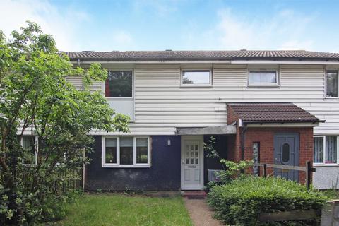 19 Aileen Walk, London, E15 4BB