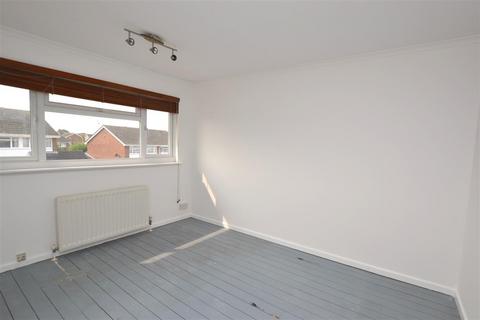 4 Ashurst Drive, Chelmsford, CM1 6TN