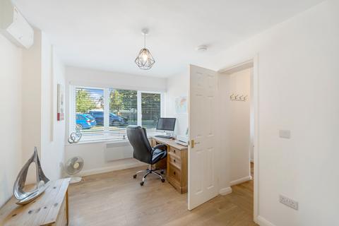 12 Capell Close, Weston-super-mare, BS22 8AT