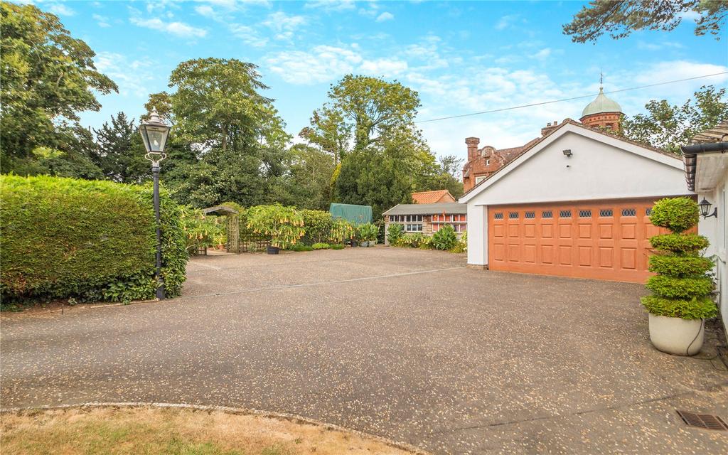 Double Garage