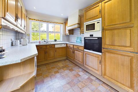 4 bedroom detached house for sale, Crutchfield Lane, Walton-On-Thames