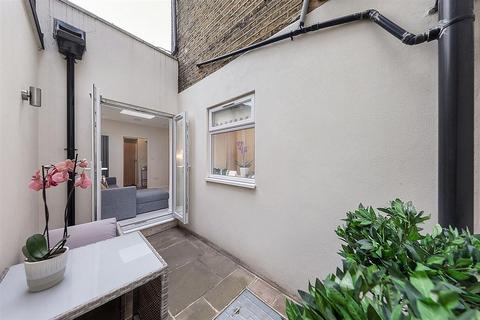 1 bedroom flat for sale, Bronsart Road, SW6