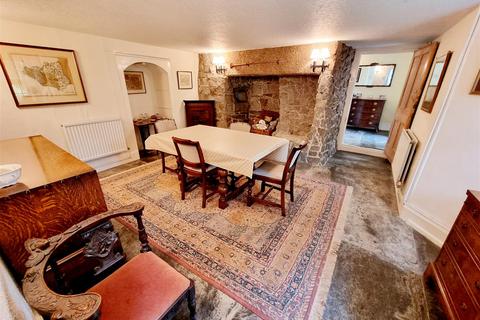 5 bedroom cottage for sale, Canworthy Water, Launceston