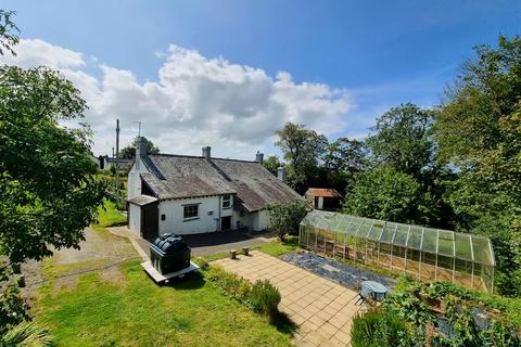 5 bedroom cottage for sale, Canworthy Water, Launceston