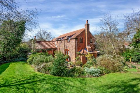 4 bedroom barn conversion for sale, Loughborough LE12