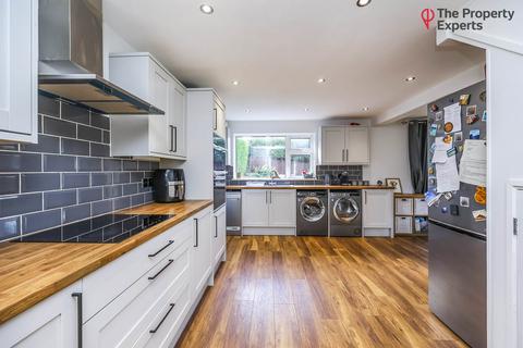 4 bedroom detached house for sale, Meden Close, Nottingham, NG11