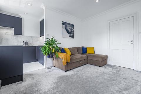 1 bedroom flat for sale, Tachbrook Street, SW1V