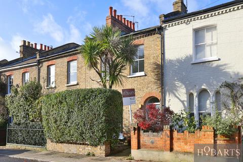 2 bedroom terraced house to rent, Stroud Green, London N4