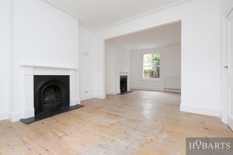 2 bedroom terraced house to rent, Stroud Green, London N4