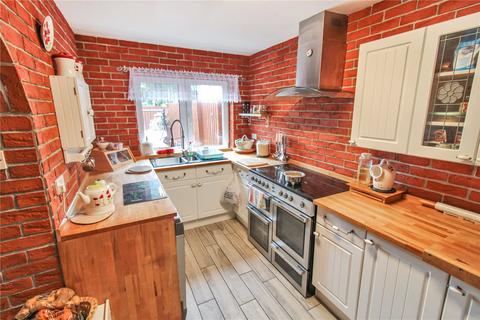 5 bedroom semi-detached house for sale, Fairholme Way, Wiltshire SN2