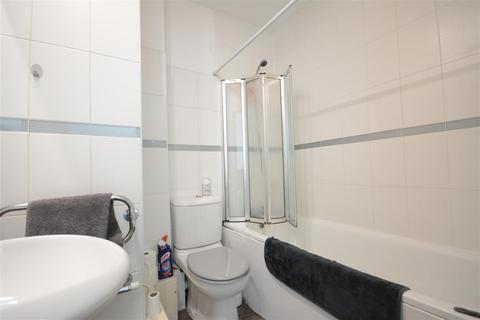 1 bedroom apartment for sale, The Habitat, Woolpack Lane, NG1