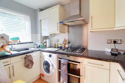 2 bedroom terraced house for sale, Vincenzo Close, Welham Green AL9