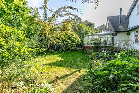 4 bedroom detached bungalow for sale, Glebelands Road, Sale