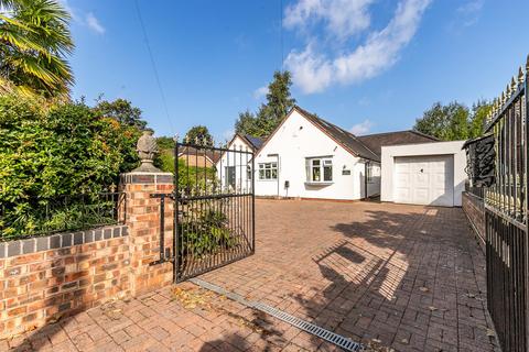 5 bedroom detached house for sale, Glebelands Road, Sale