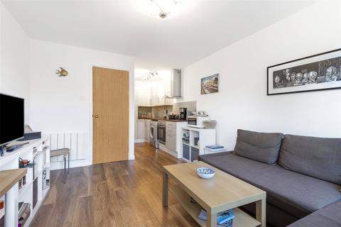 25 Greenland Mews, Deptford, London, SE8 5JN
