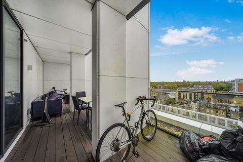 3 bedroom apartment for sale, Battersea Exchange London SW8