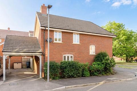 3 bedroom detached house for sale, Montserrat Court, Milton Keynes MK3