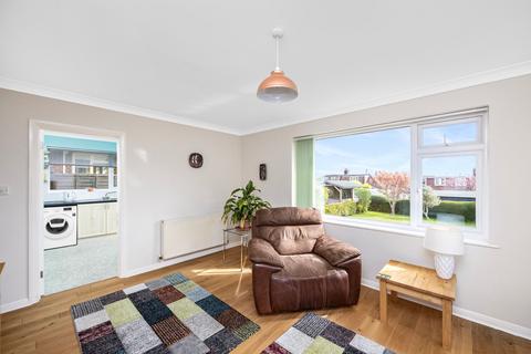 38 Coombe Road, Steyning, BN44 3LF