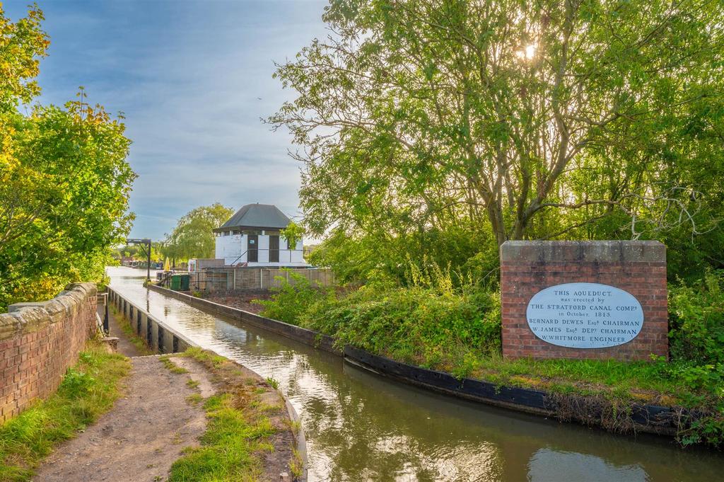 Wootton Wawen Canal