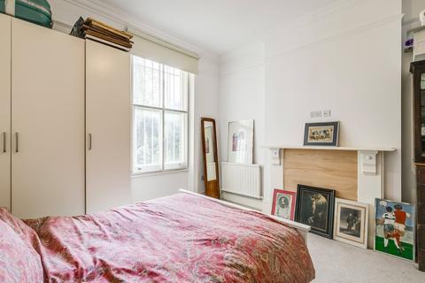 112 Savernake Road, London, NW3 2JR