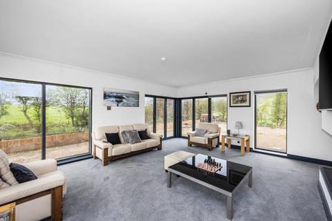 Highfields Cottage Bostal Road, Steyning, BN44 3PD