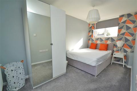 undefined, Swinnow Road, Bramley, Leeds, LS13
